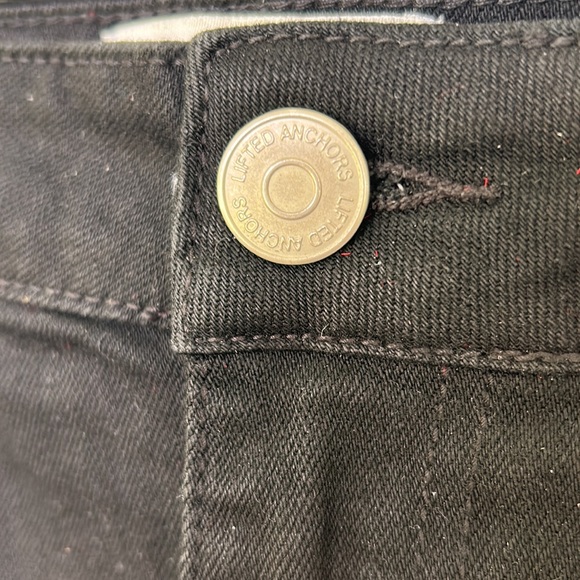 Lifted Anchors Jeans - Picture 6 of 12